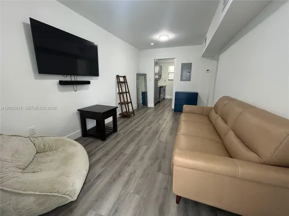 628 SW 21st Ave #1, Miami, FL 33135
