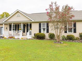 2421 Pittston Rd, Fredericksburg, VA 22408