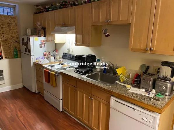 38 Hemenway St, Boston, MA