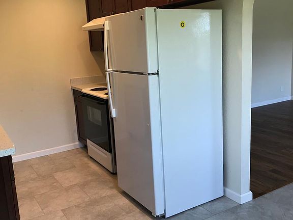 3rd image of 3731 Peacock Ct APT 4