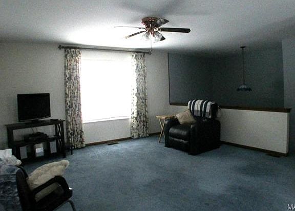 5th image of 7718 Lakefield Ct