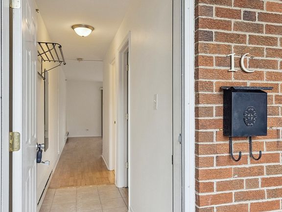 2nd image of 1905 W Hatherleigh Ct N #1C
