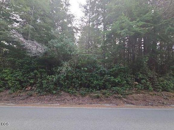 3rd image of Vacant Land On Crown Point