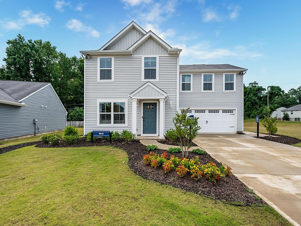 1st image of 102 Bleckley Trl