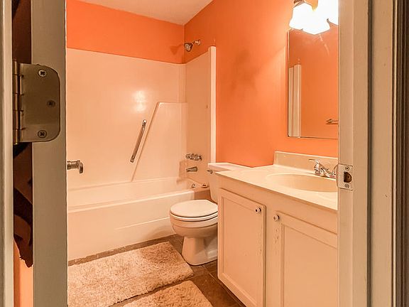 5th image of 116 Tamara Ln #B