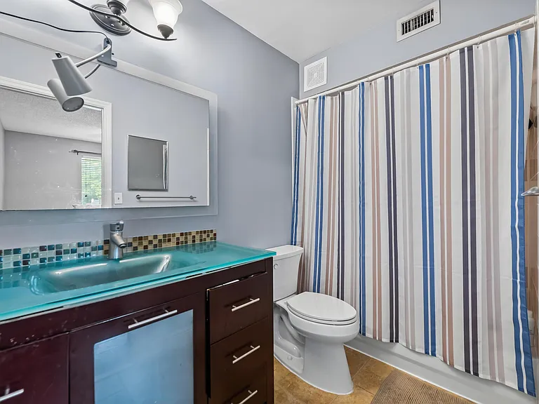 2185 Salerno Cir — Photo 16