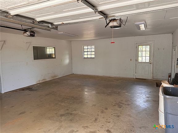 4th image of 7312 Ranch Road 12