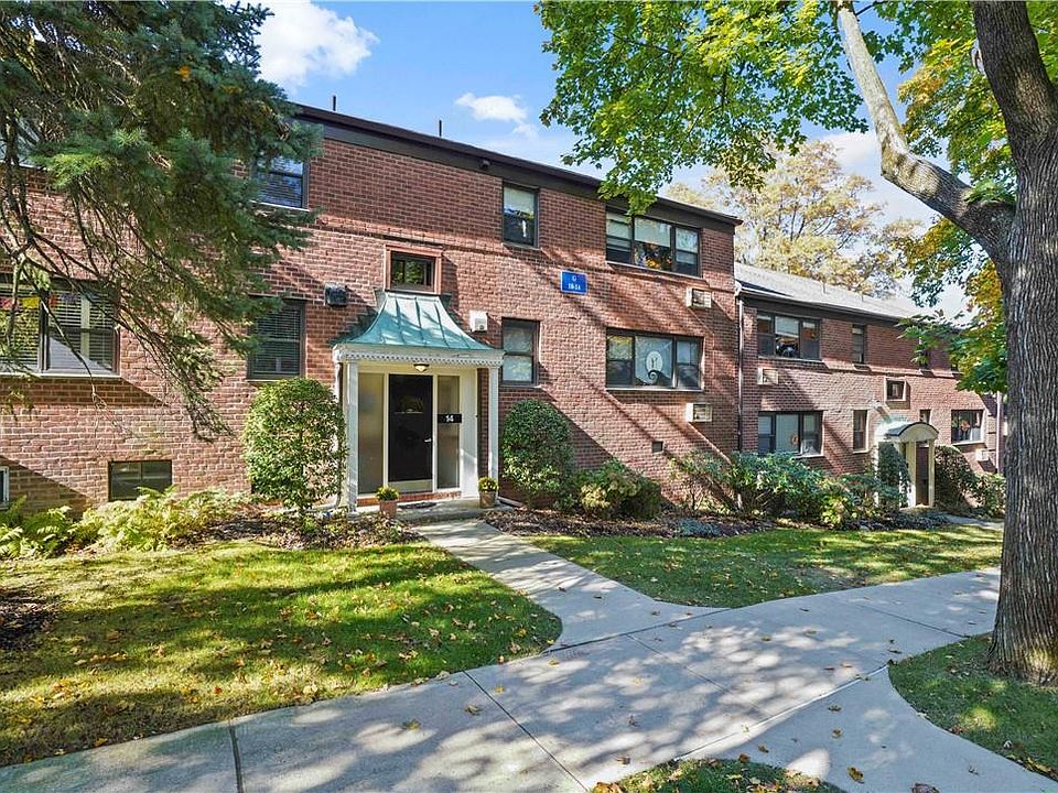 1st image of 14 Manor House Drive #G-19
