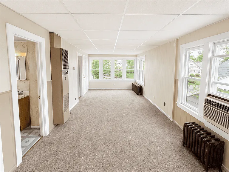 578 Dearborn Ave #2 — Photo 4