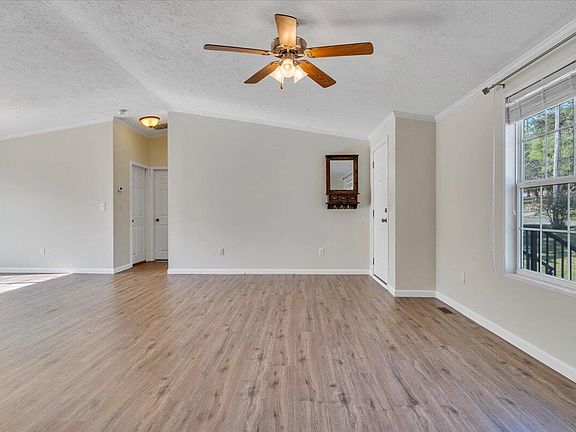 5th image of 3767 Bandy Rd