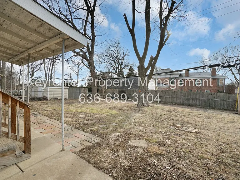 236 S Cadillac Dr — Photo 24
