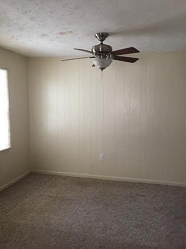 2nd image of 140 Lincoln Dr