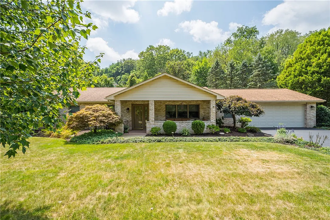 15 Brookside Dr photo 1