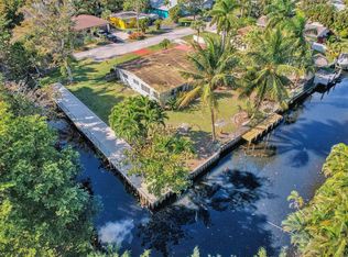 2096 SW 28th Way, Fort Lauderdale, FL 33312