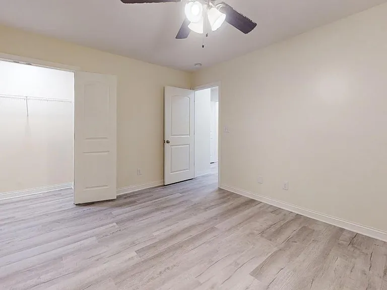 Routt Lake Townhomes — Photo 14
