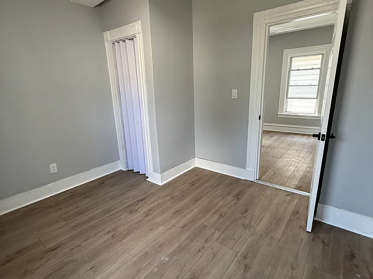 295 Lloyd St #2 — Photo 4