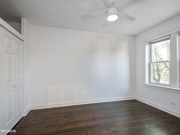 4th image of 2611 N Fairfield Ave #26111