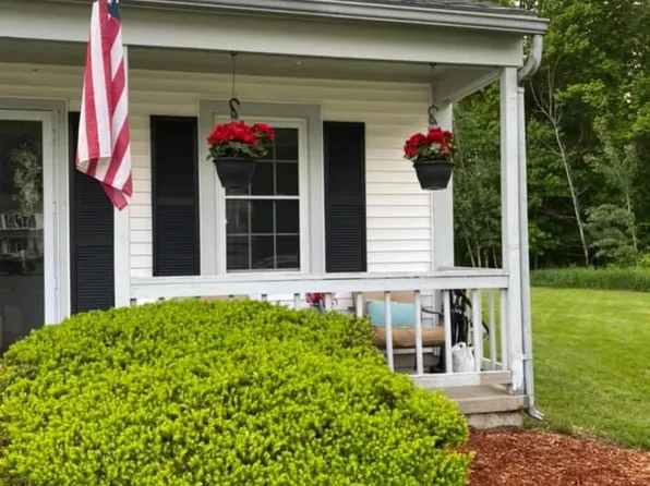 70 Brickyard Rd, Essex Junction, VT 05452