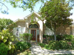 3507 Beacon Hill Dr, Pearland, TX 77584