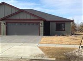 1803 24th St SW, Minot, ND 58701