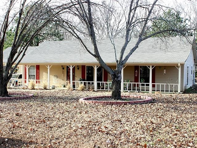 1st image of 5775 Jordan Dr