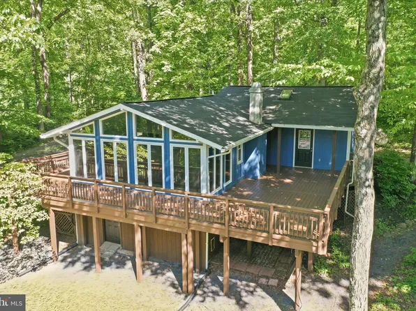 49 Wild Cherry Way, Linden, VA 22642