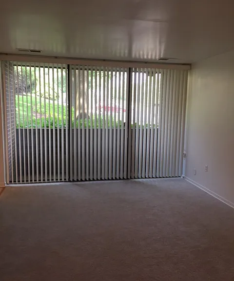 8709 Hayshed Ln — Photo 2