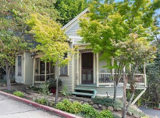 3 Prospect Ave, Eureka Springs, AR 72632