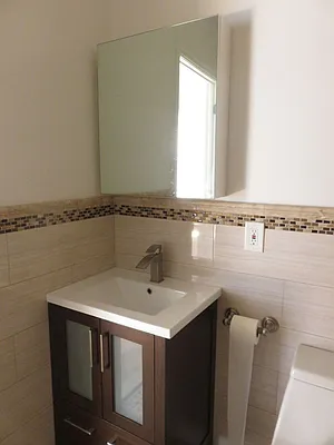 Rented by Space Real Estate | media 44