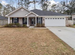 40 Drayton Ct, Midway, GA 31320