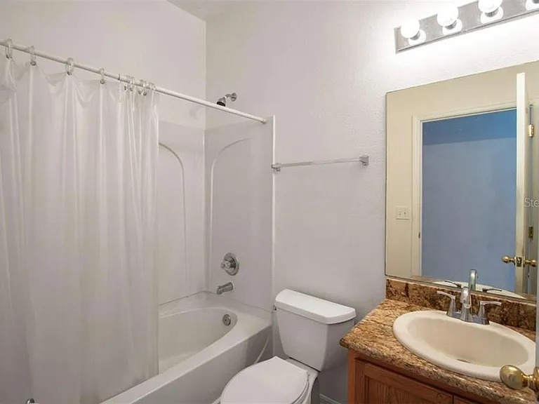 1412 Blackwater Pond Dr — Photo 21