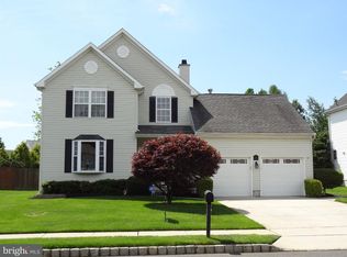 142 Fairbrook Dr, Bordentown, NJ 08505