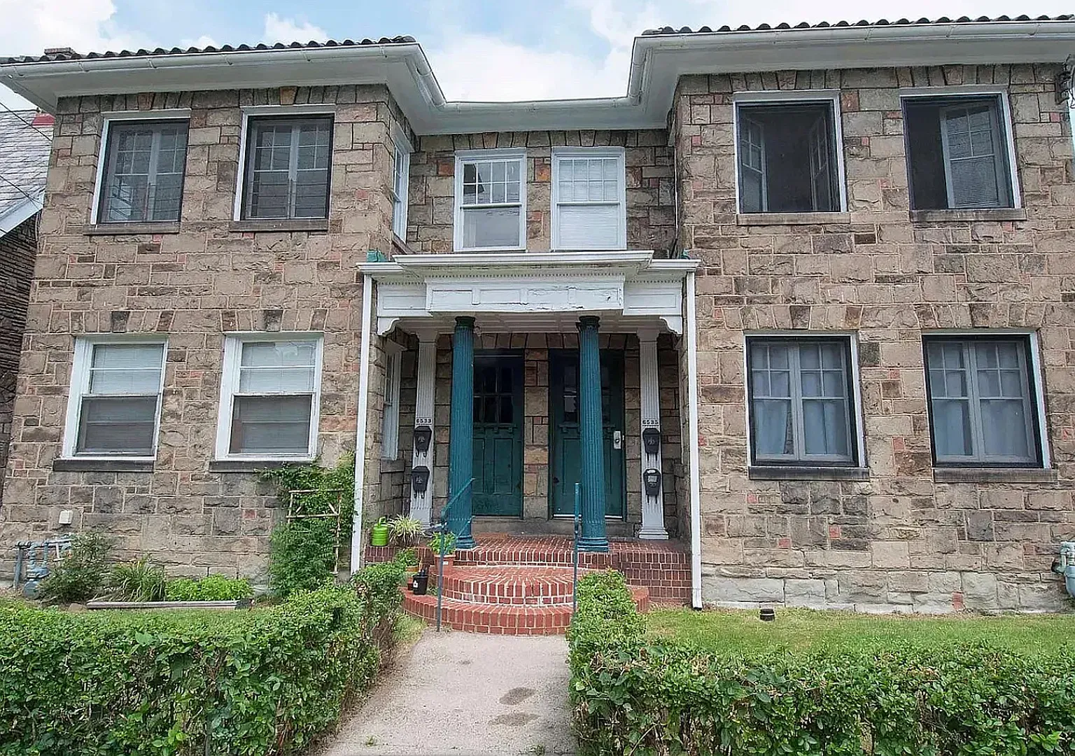 2-Bedroom Apartment | Available Now | $300 Off Your Third Month's Rent! — Photo 1