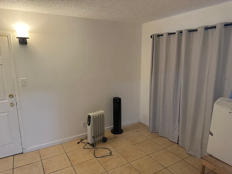 2605 French Ct — Photo 44