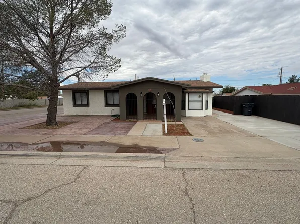 316 6th St, Anthony, TX 79821