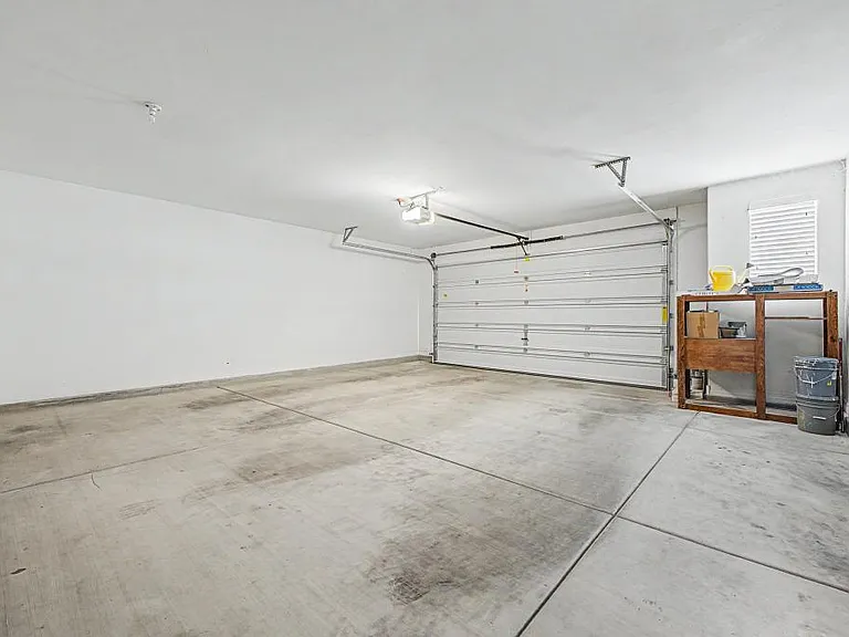 16878 S Eva Ave — Photo 28