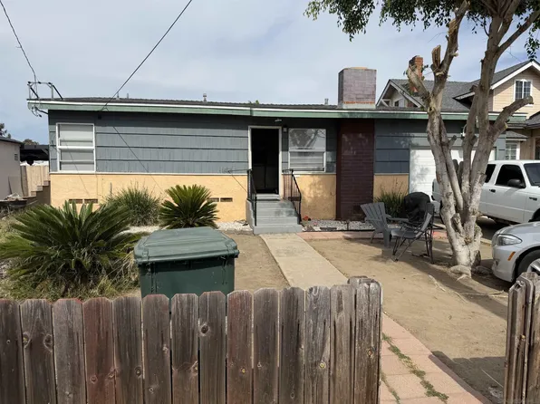 705 Harbison Ave, National City, CA 91950