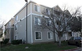 2nd image of 521 Southwest Pkwy APT 304