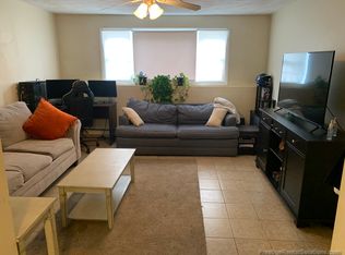 76 Lorchris St APT 2, Leominster, MA 01453