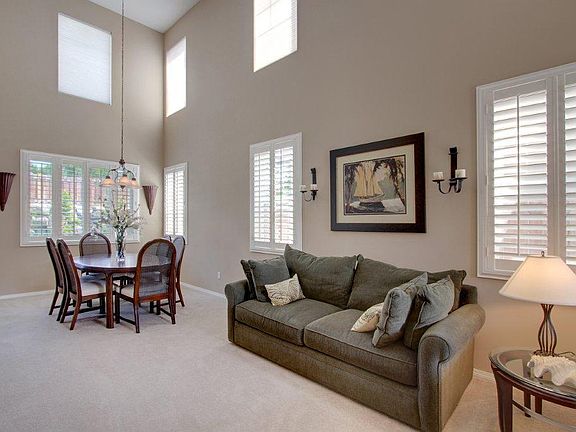 4th image of 24041 SE 12th Pl