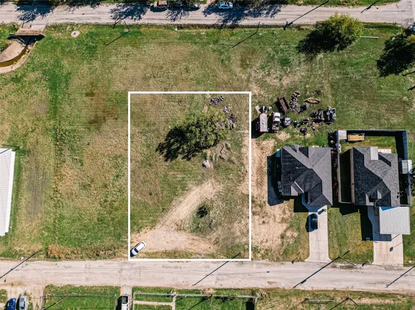 1005 SW 2nd Ave, Mineral Wells, TX 76067