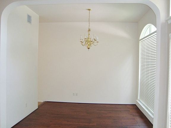 5th image of 3140 Kettle River Ct