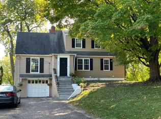 2992 W Owasso Blvd, Roseville, MN 55113