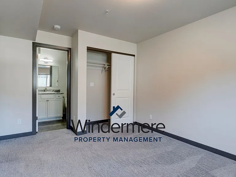 1651 SW Mulberry Pl #E202 — Photo 10