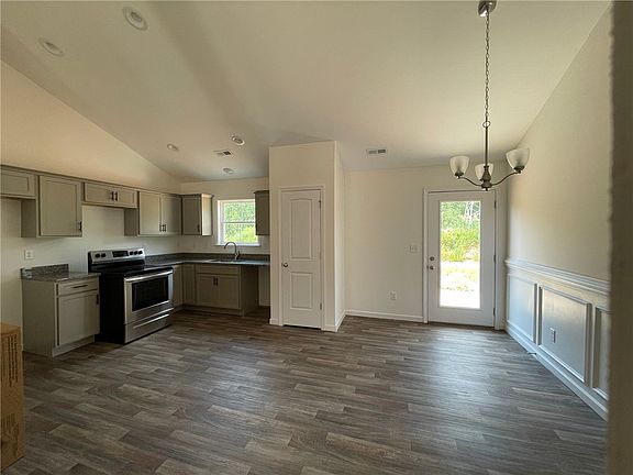 4th image of 120 Megan Ct Lot 8