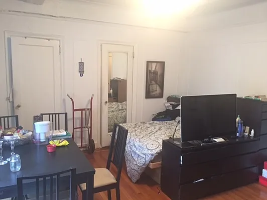 Rented by Pink Stone Realty LLC | media 13