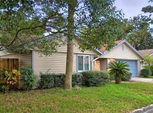 708 Woodlawn Dr, Winter Springs, FL 32708