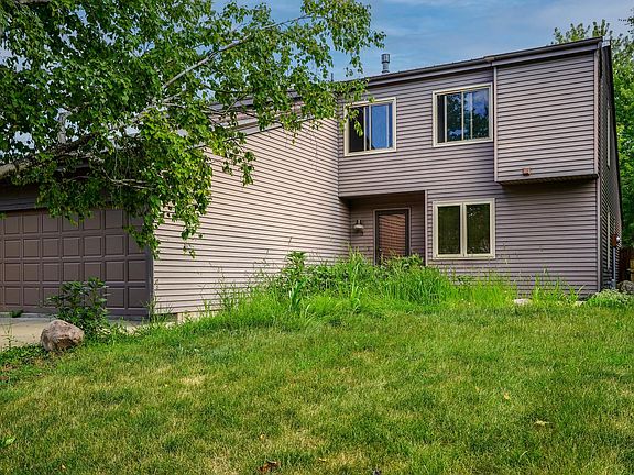 2nd image of 3 Chatsford Ct