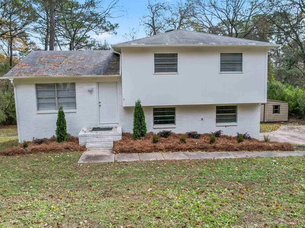 306 Brown Pl, Bessemer, AL 35023
