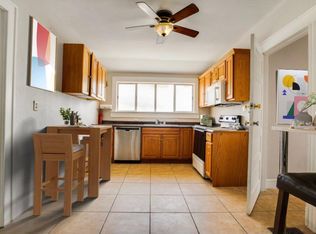 3135 SE Hawthorne Blvd BASEMENT 2, Portland, OR 97214